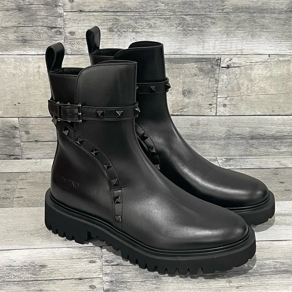 Valentino Garavani Rockstud Women’s Combat Boot - Black - SZ - 6.5 .US/36.5 .EU - Picture 2 of 13